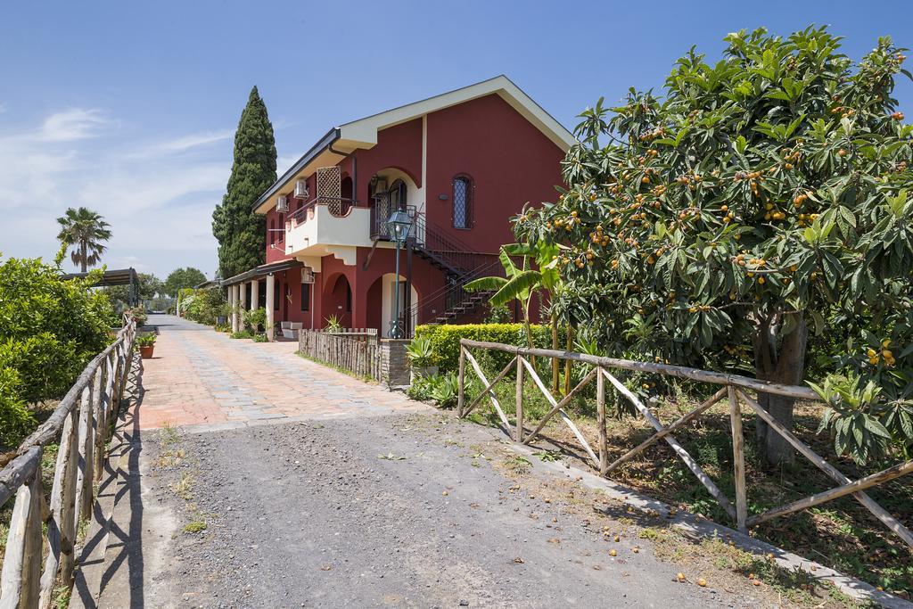 فيلا مستربيانكوفي Orange Park - Agriturismo المظهر الخارجي الصورة