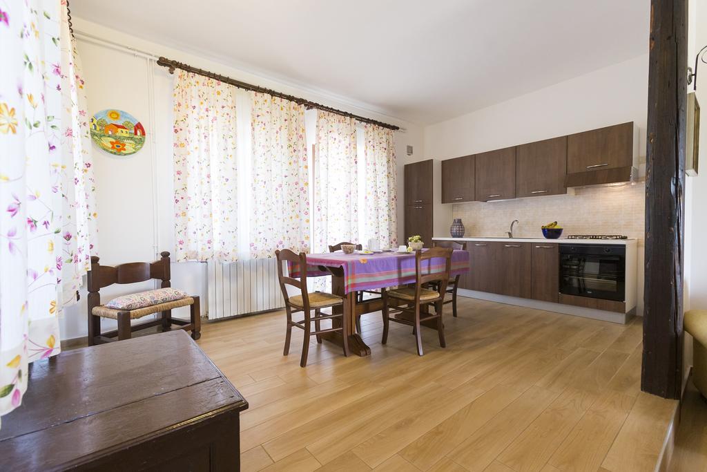 فيلا مستربيانكوفي Orange Park - Agriturismo المظهر الخارجي الصورة