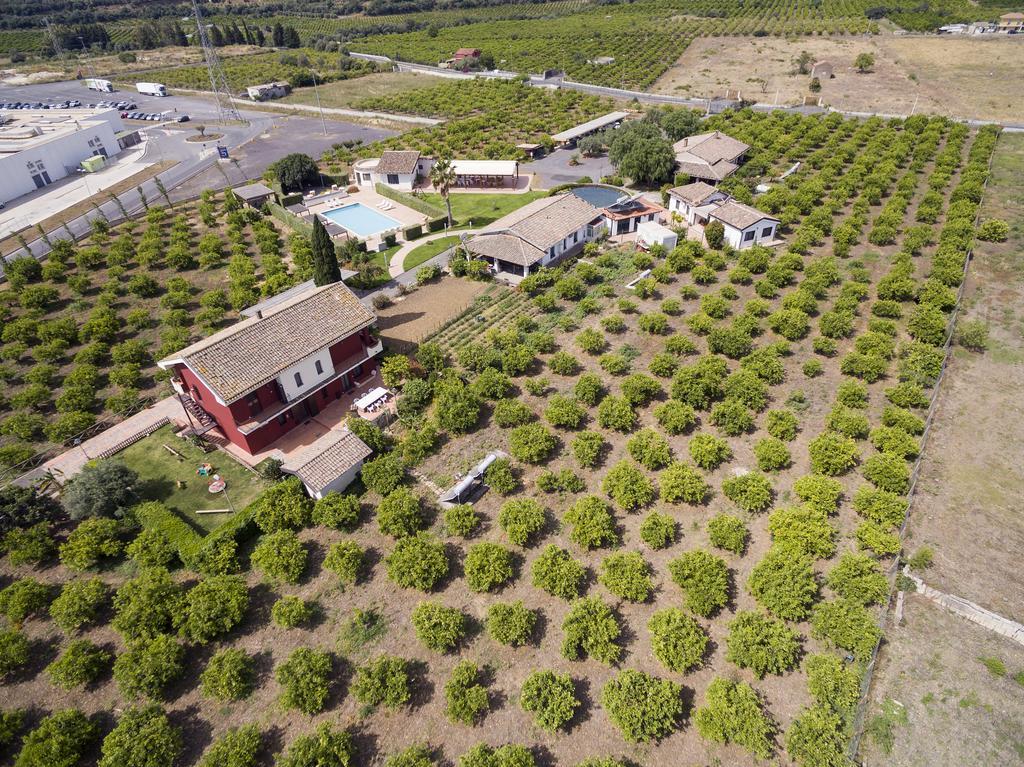 فيلا مستربيانكوفي Orange Park - Agriturismo المظهر الخارجي الصورة
